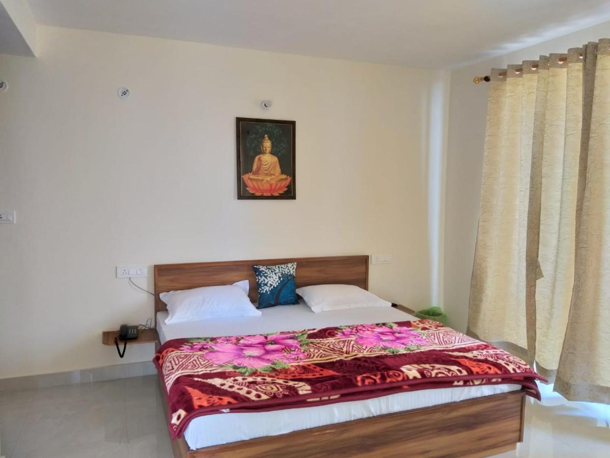Elphinstone Inn Алмора Екстериор снимка