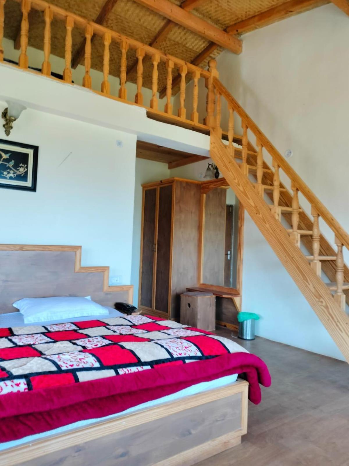 Elphinstone Inn Алмора Екстериор снимка